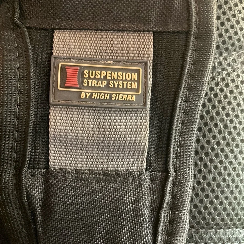 High Sierra Suspension Strap System Black Backpack
